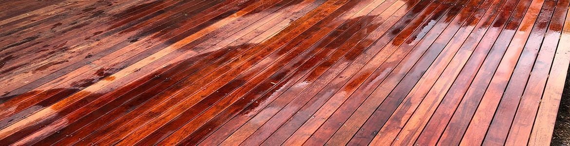 Low level deck.jpg Low level deck.jpg