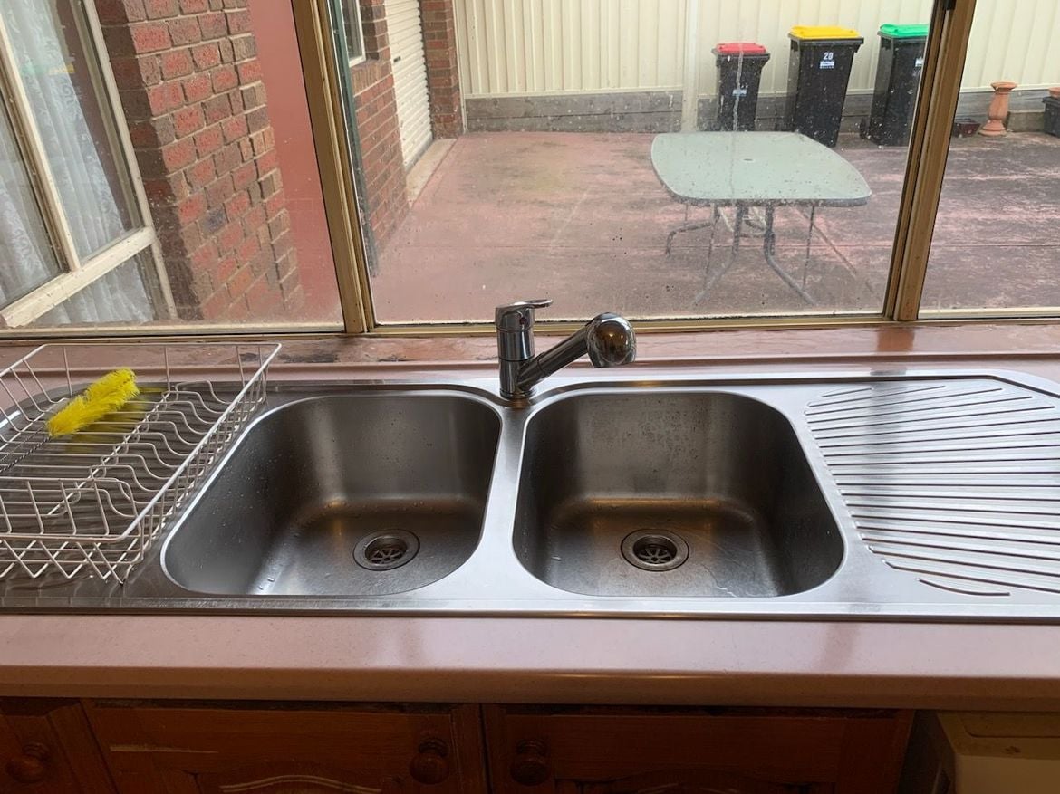 Kitchen sink 3.jpg Kitchen sink 3.jpg