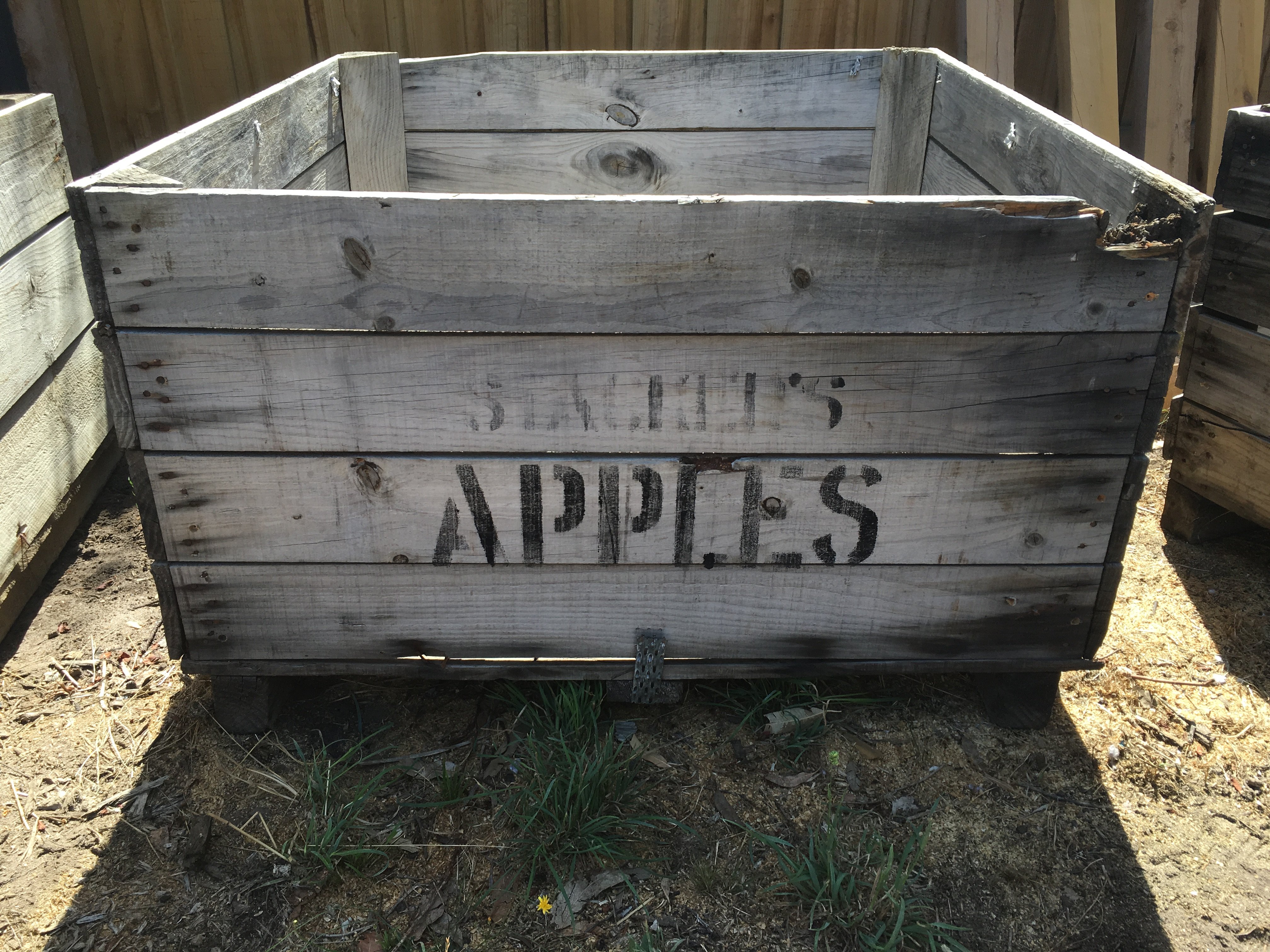 fruit box.JPG fruit box.JPG