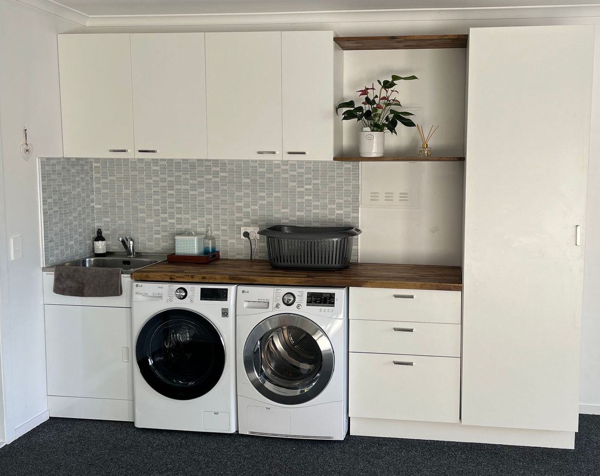 Garage laundry makeover.jpg Garage laundry makeover.jpg