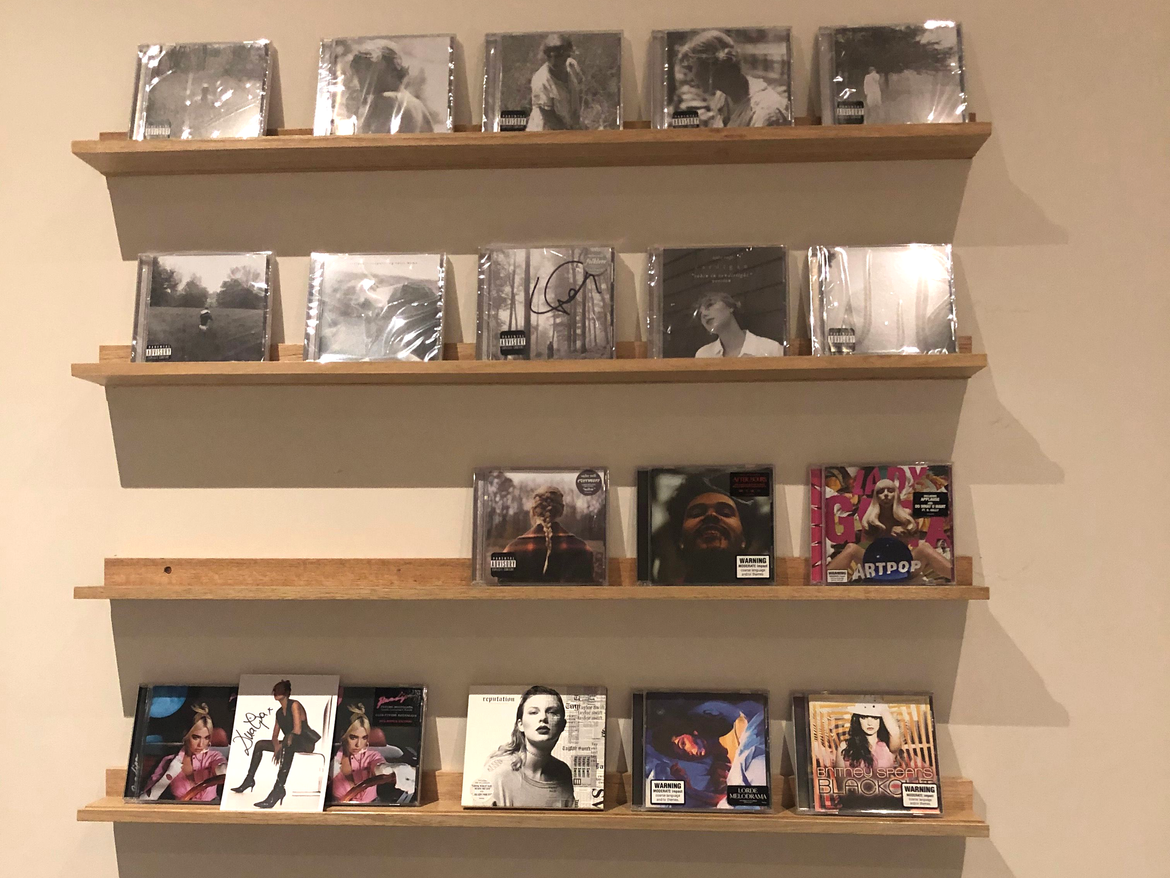 shelves.png shelves.png