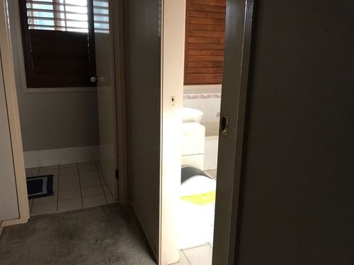 Laundry.jpg Laundry.jpg