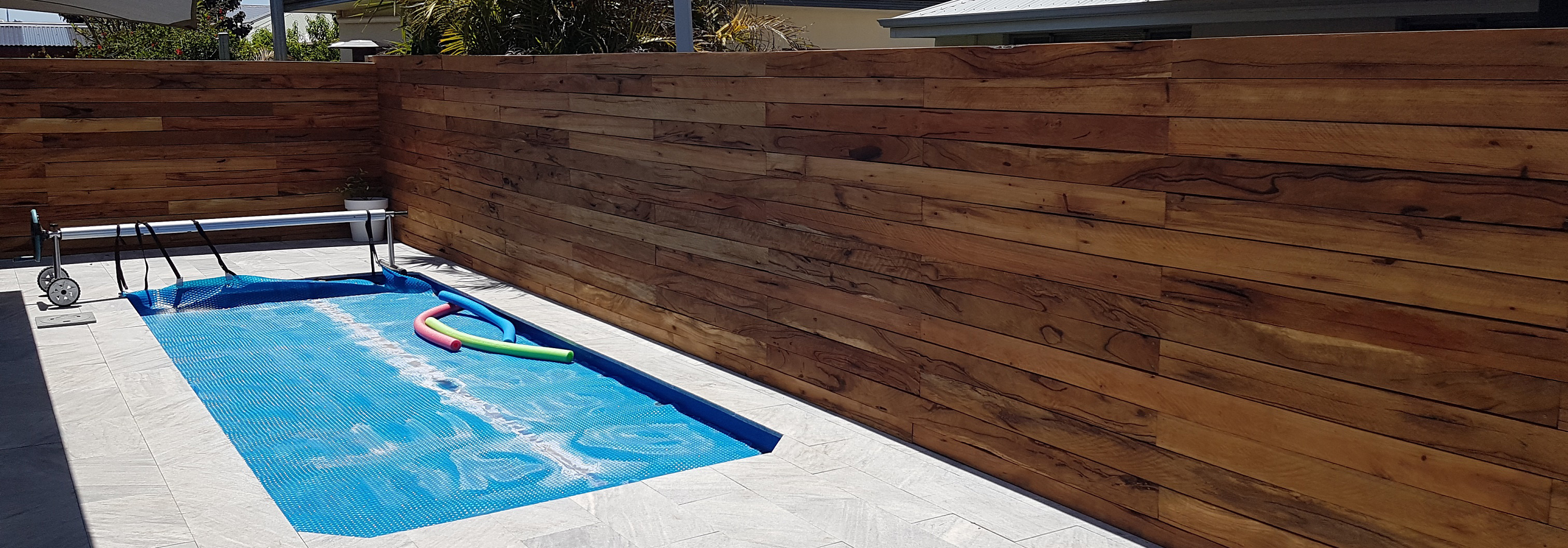 PeteFence.jpg PeteFence.jpg