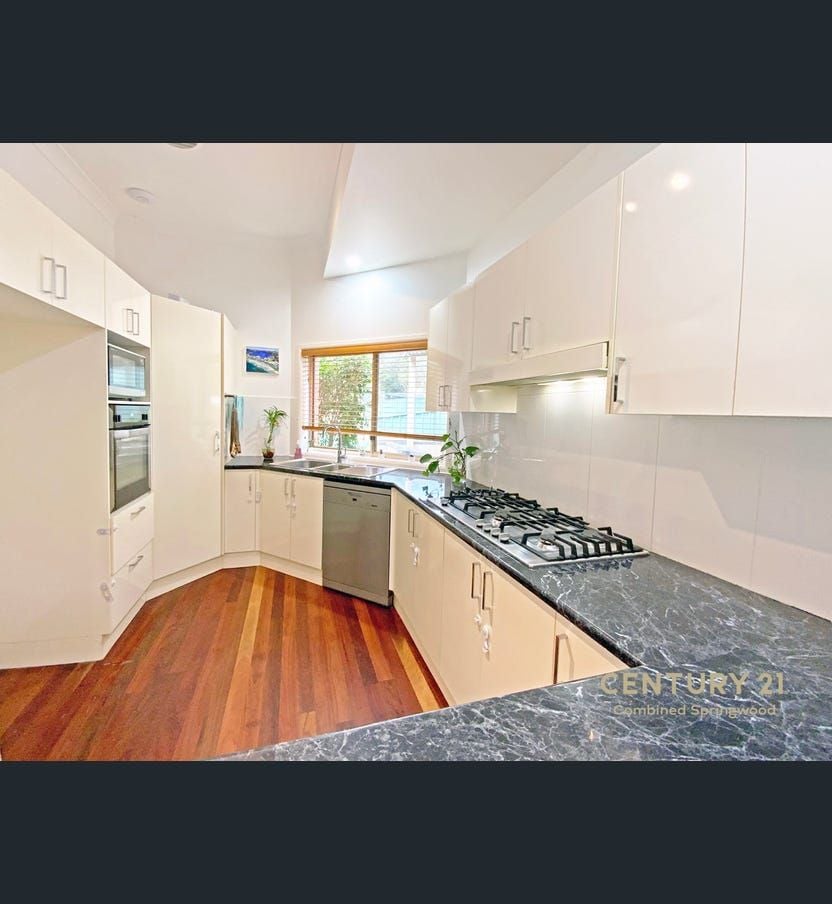 Kitchen.jpg Kitchen.jpg