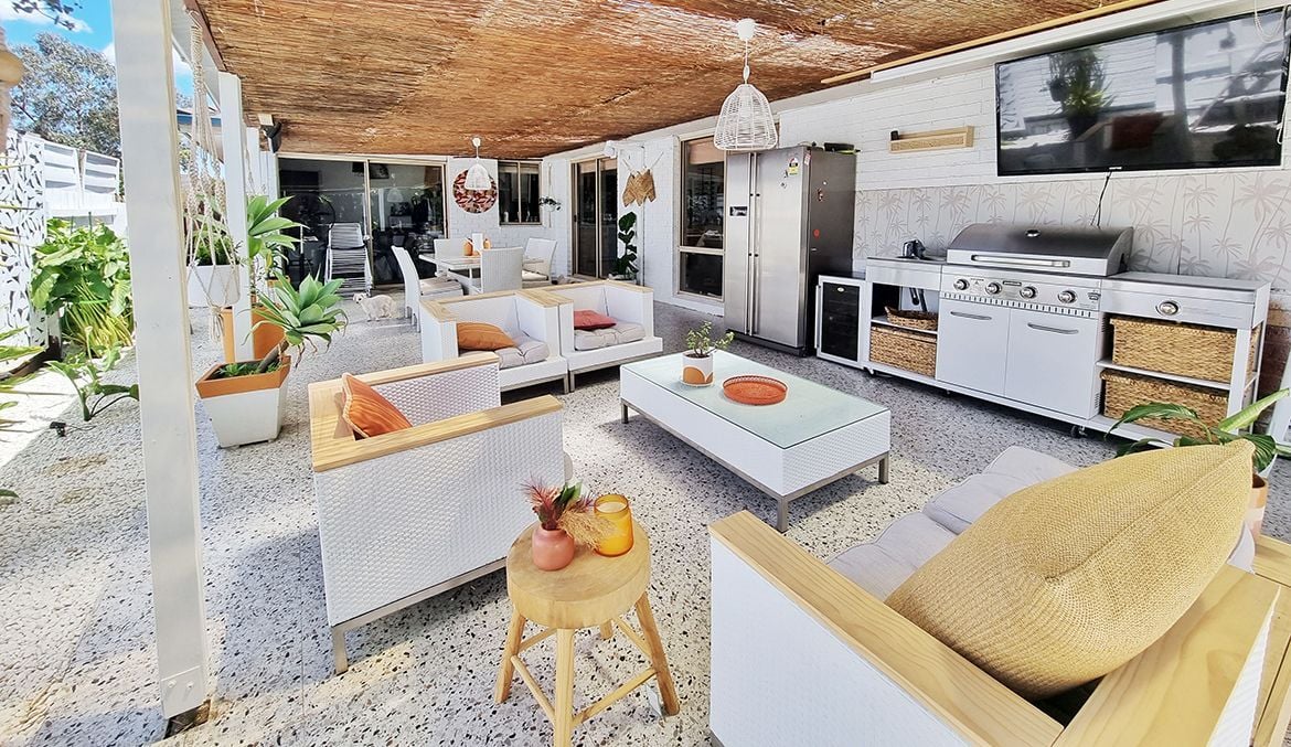 OutdoorEntertaining.jpg OutdoorEntertaining.jpg