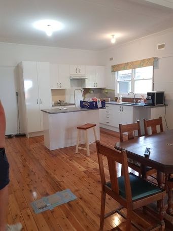 Kitchen (4).jpg Kitchen (4).jpg