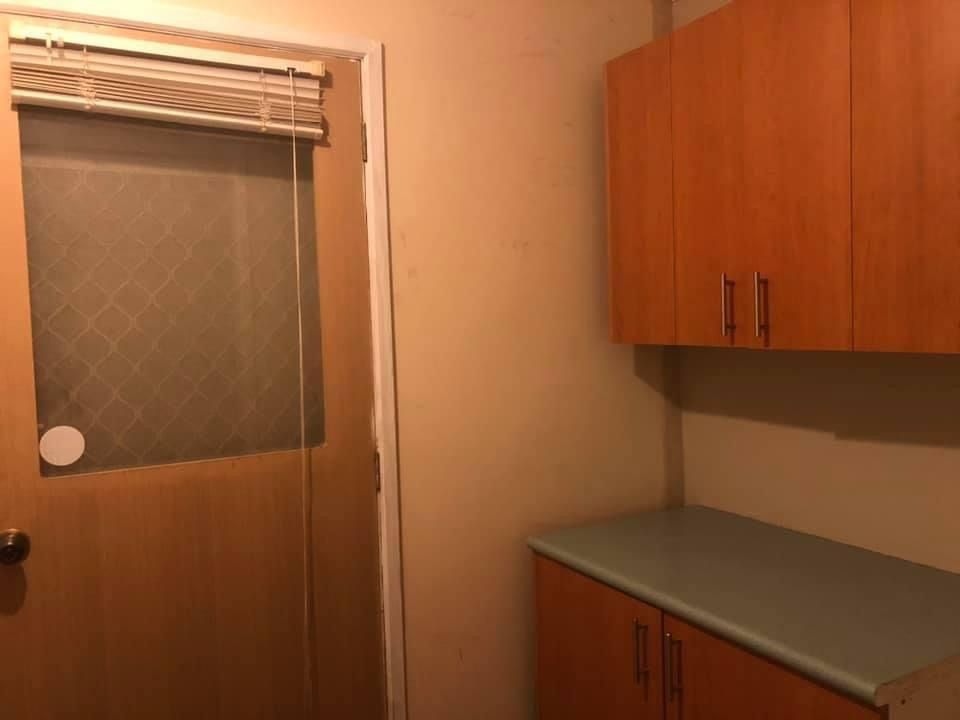 Laundry 2.JPG Laundry 2.JPG