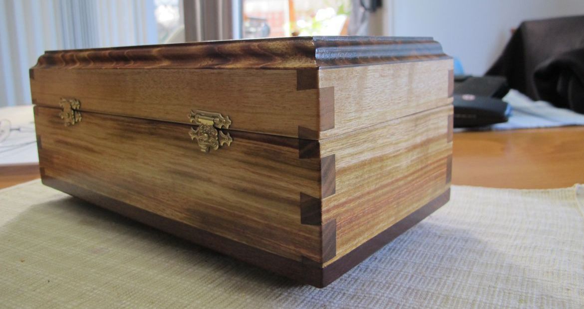 CamphorBox.jpeg CamphorBox.jpeg