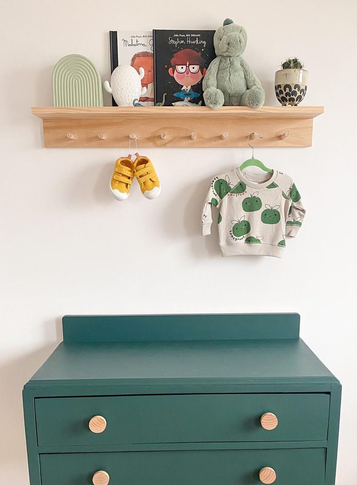 H shelf2.jpg H shelf2.jpg