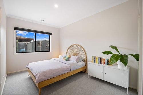 High (22 of 31).jpg High (22 of 31).jpg