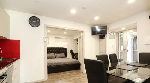 FA18EB08-DCE3-41D7-8368-F981C82144F0.jpeg FA18EB08-DCE3-41D7-8368-F981C82144F0.jpeg