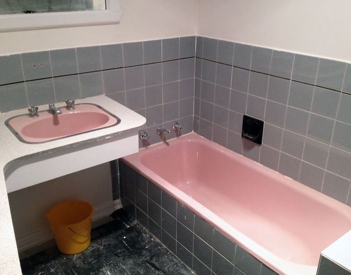 pink bathroom.jpeg pink bathroom.jpeg