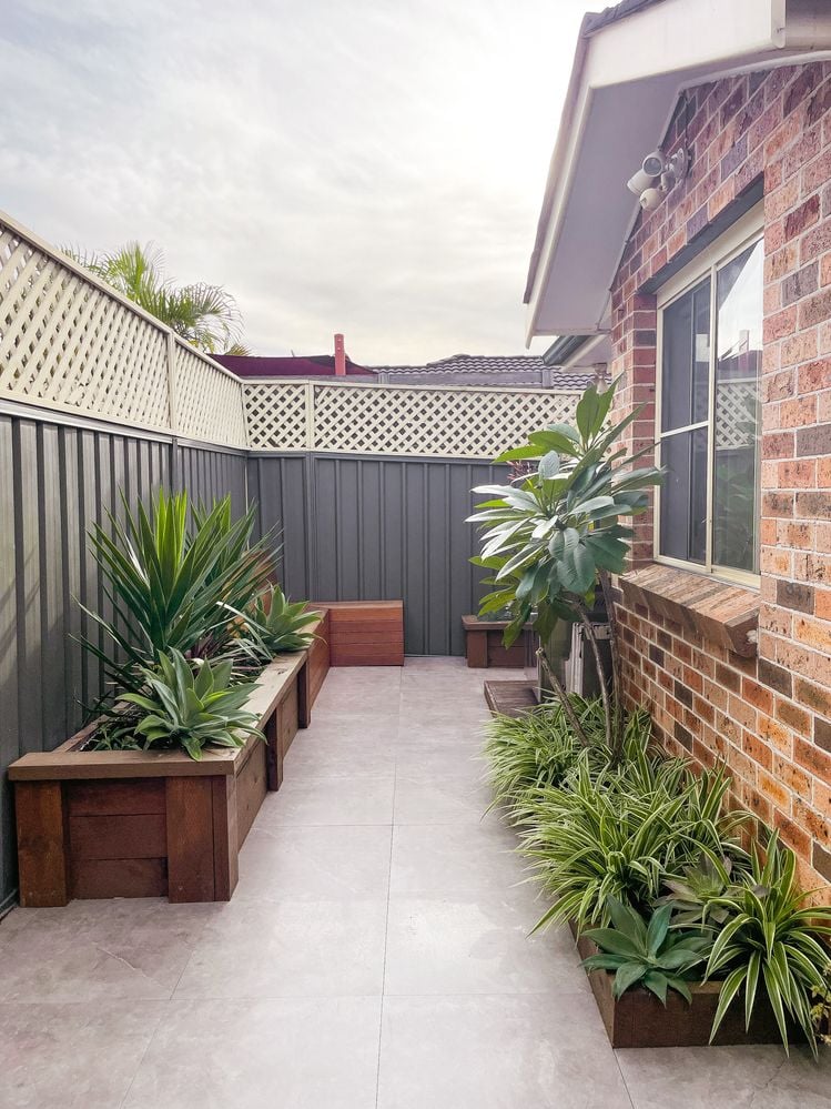 IMG_5168-1.JPG IMG_5168-1.JPG