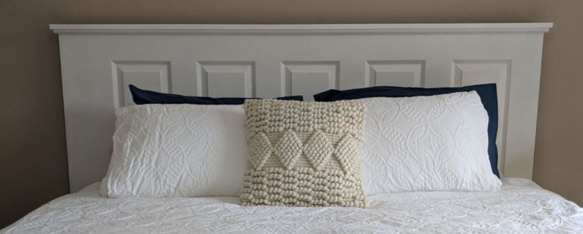 Door as bedhead.jpg Door as bedhead.jpg