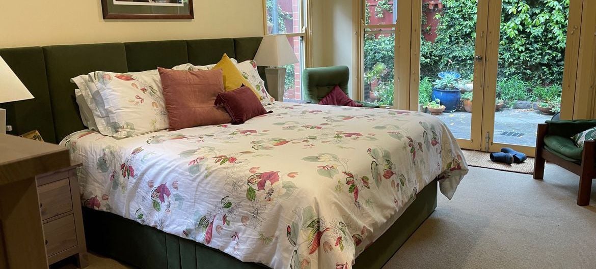 bedhead.jpeg bedhead.jpeg