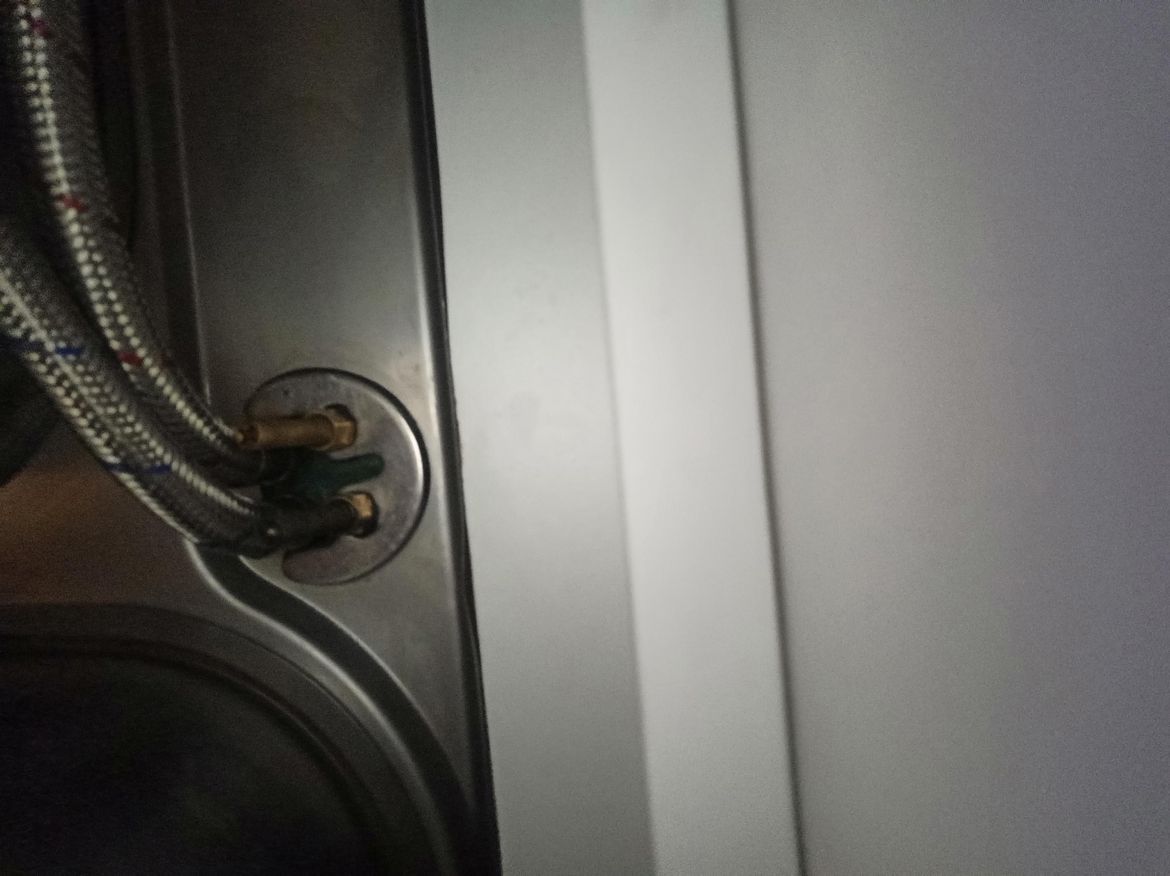 pro-XFzzaWXw.jpeg pro-XFzzaWXw.jpeg