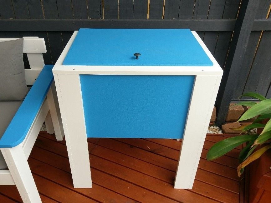 IceBox 01.jpg IceBox 01.jpg