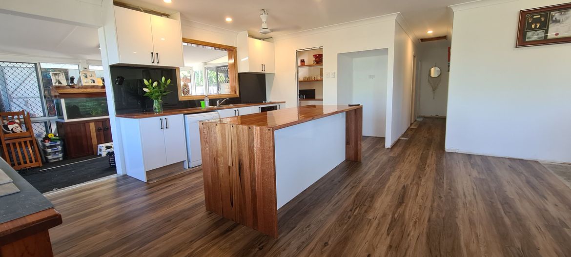 35 - 99% Complete.jpg 35 - 99% Complete.jpg