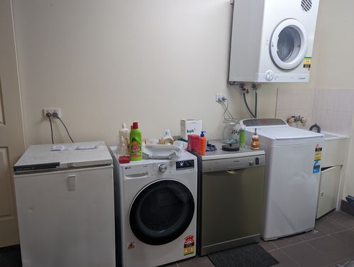 1000002559.jpg 1000002559.jpg