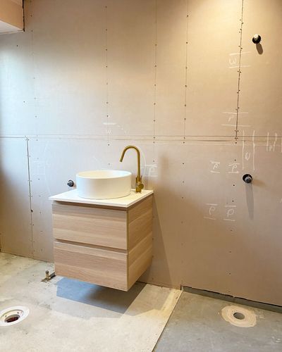 mocking up vanity placement.JPG mocking up vanity placement.JPG