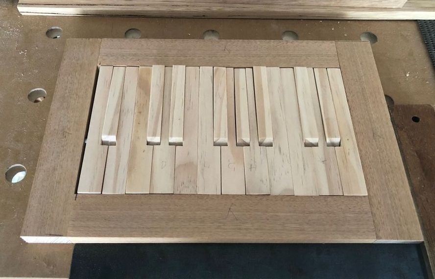 IM_G_1993.JPG IM_G_1993.JPG