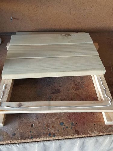 wooden planter (3).jpg wooden planter (3).jpg