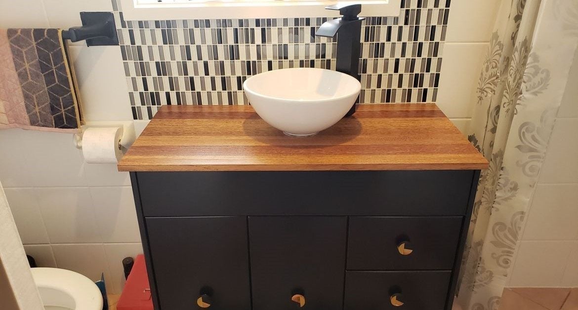 Black Vanity refresh (3).jpg Black Vanity refresh (3).jpg