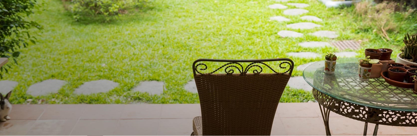 BackyardFurniture.jpg BackyardFurniture.jpg