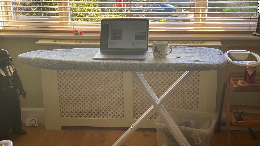 200316165817-03-work-from-home-desk-setups-super-tease.jpg 200316165817-03-work-from-home-desk-setups-super-tease.jpg