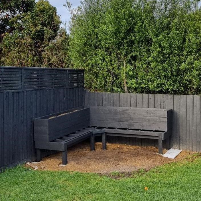 Pain_ted (1).jpg Pain_ted (1).jpg