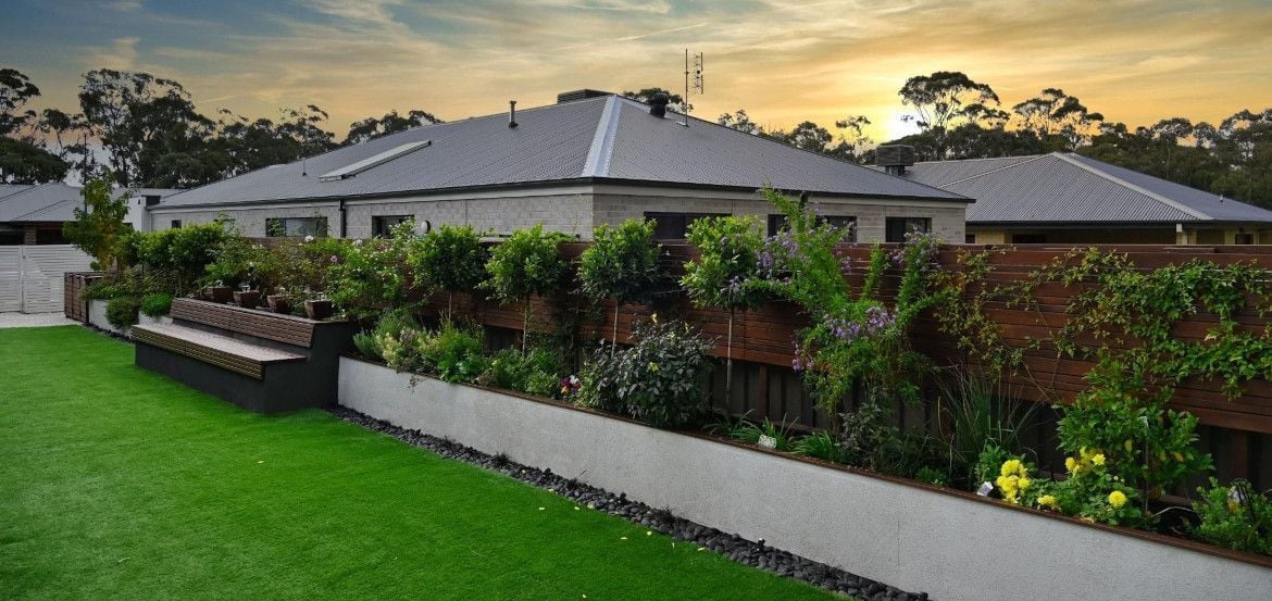 backyard-screens-and-benches-cropped.jpeg backyard-screens-and-benches-cropped.jpeg