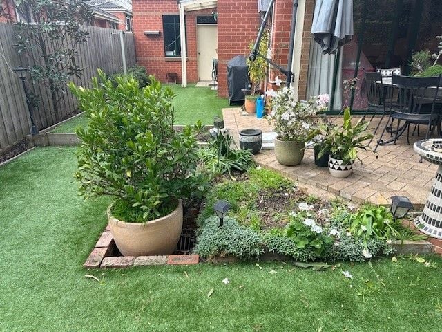 Grate 3.jpg Grate 3.jpg