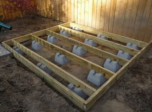 shed base.JPG shed base.JPG