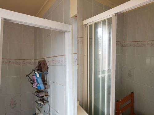 Shower .jpg Shower .jpg