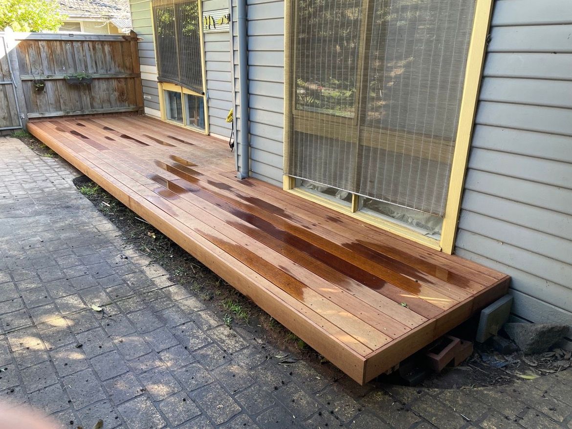 IMG_0329 Large.jpeg IMG_0329 Large.jpeg