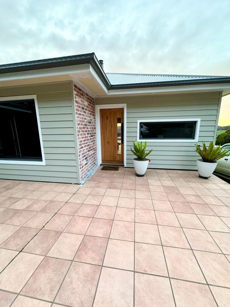 IMG_0306.jpg IMG_0306.jpg