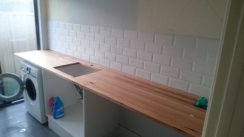 sback2.jpg sback2.jpg