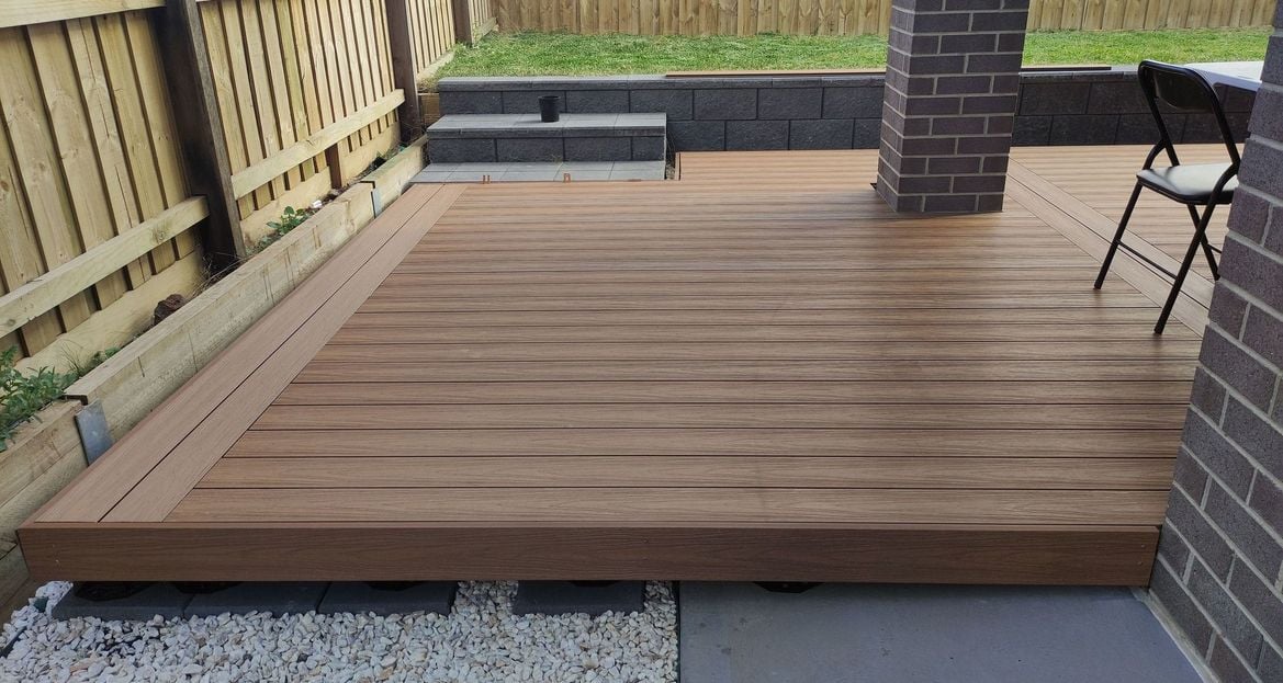 EKO_DECK.jpg EKO_DECK.jpg