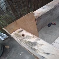 5.4 Two horizontals joined to a vertical post..jpg 5.4 Two horizontals joined to a vertical post..jpg