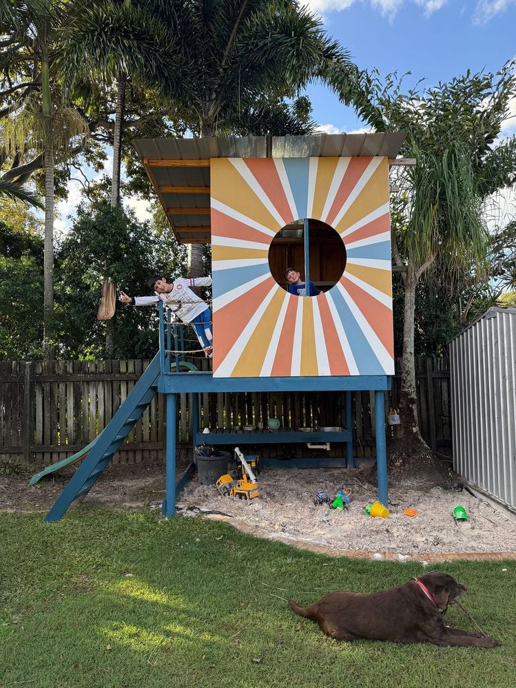 Cubby House 03.jpg Cubby House 03.jpg