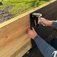 Step 7.2. Attaching the corflute.png Step 7.2. Attaching the corflute.png