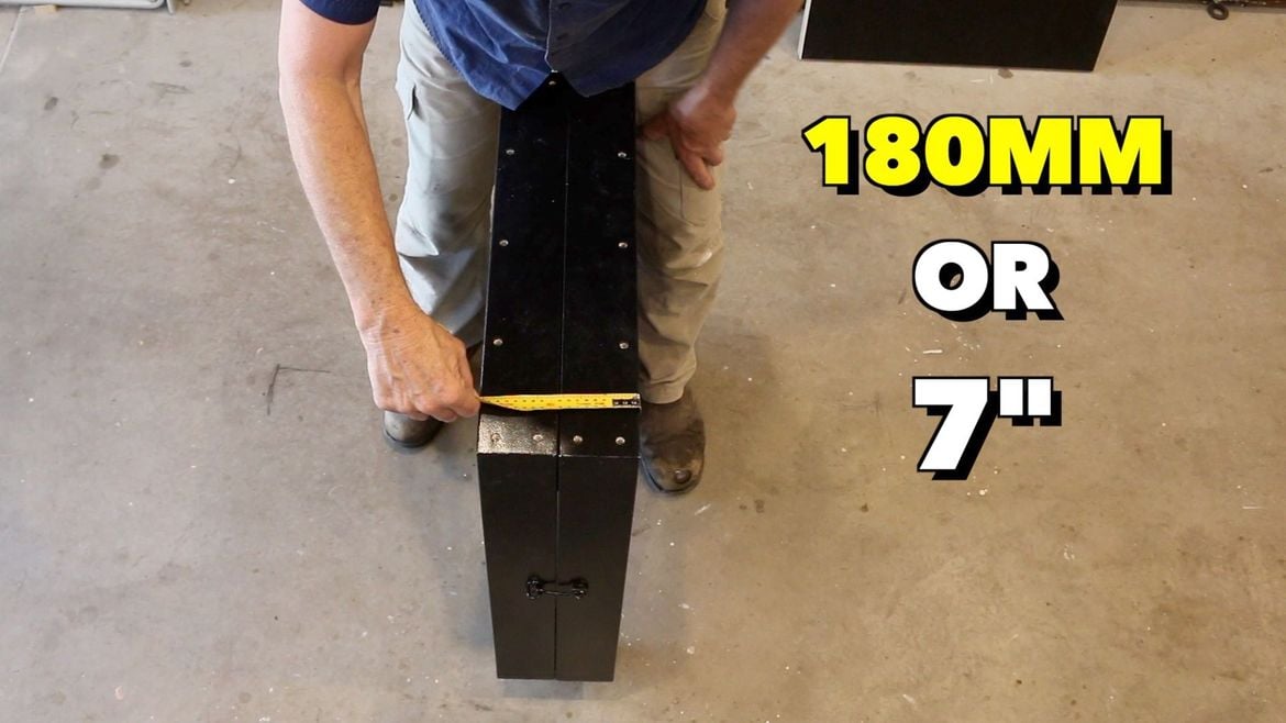 Folding Workbench 29.jpg Folding Workbench 29.jpg