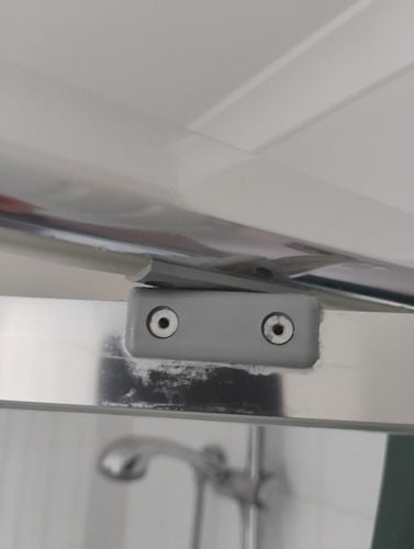 Shower 1 Hinge.jpg Shower 1 Hinge.jpg