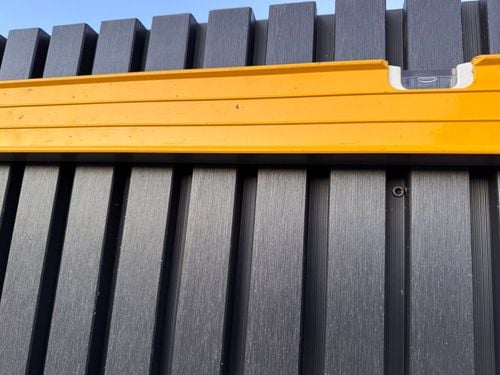 06b fixing Large.jpeg 06b fixing Large.jpeg