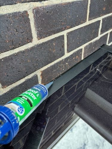 8_seal the top.jpeg 8_seal the top.jpeg