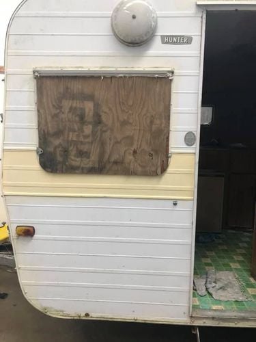 Frankie1.4.jpg Frankie1.4.jpg