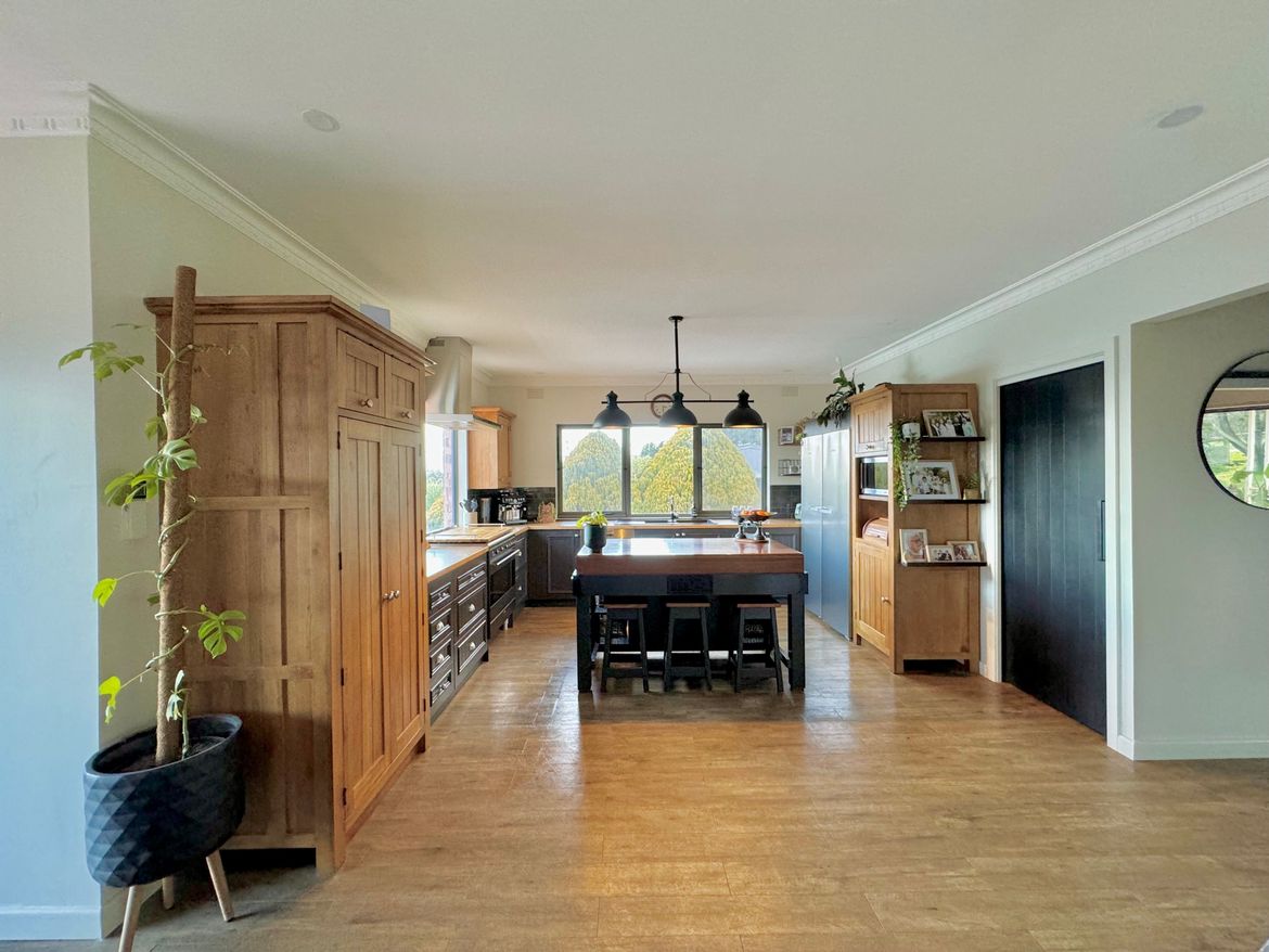 IMG_0103.jpg IMG_0103.jpg