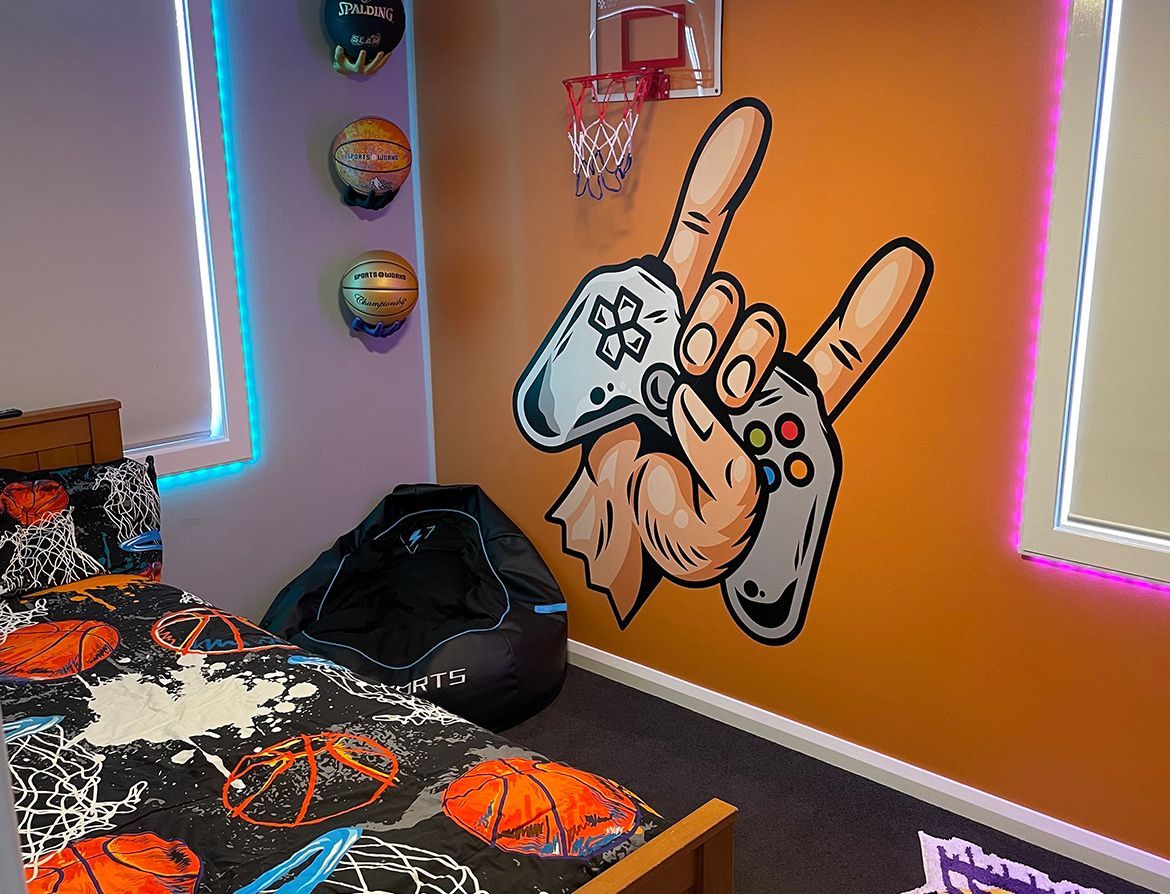 Basketball gamer-themed bedroom.jpeg Basketball gamer-themed bedroom.jpeg