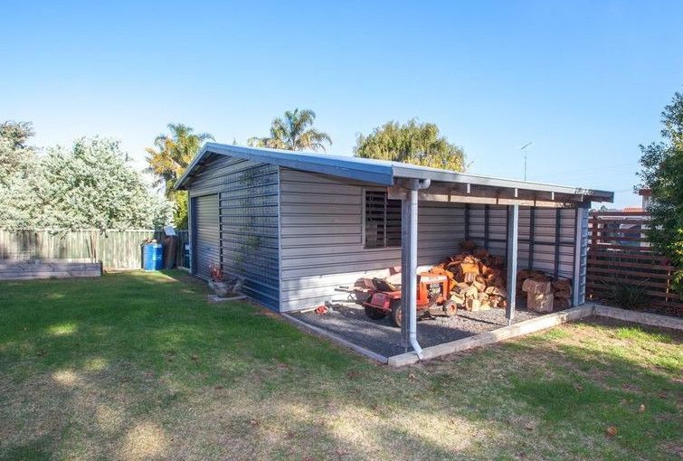 shedcrop.jpg shedcrop.jpg