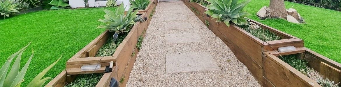 4 ways to create paths and walkways.jpeg 4 ways to create paths and walkways.jpeg